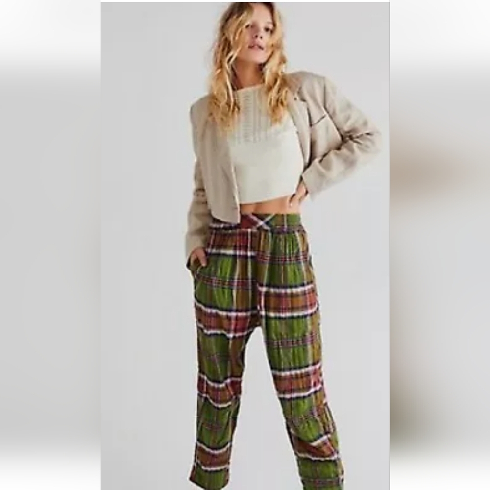 Free People Preppy Plaid Pull On Pants. NWOT